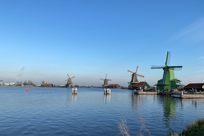 Giethoorn and Zaanse Schans Day Tour Small Group Incl. Boat Ride - Guides and the small-group vibe that keeps it fun