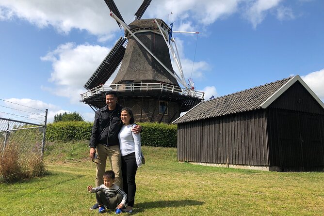 Giethoorn, Private Boat Tour & Exploring the North Netherlands - Hasselt in 90 minutes: Little Amsterdam with fewer crowds