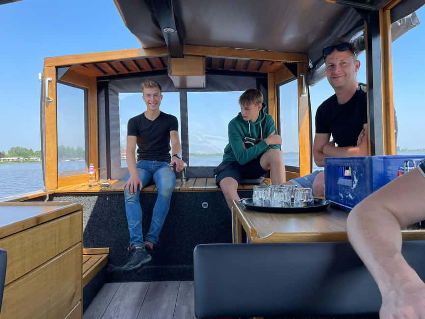 Giethoorn: Sightseeing Boat Tour - Key highlights you’ll feel right away
