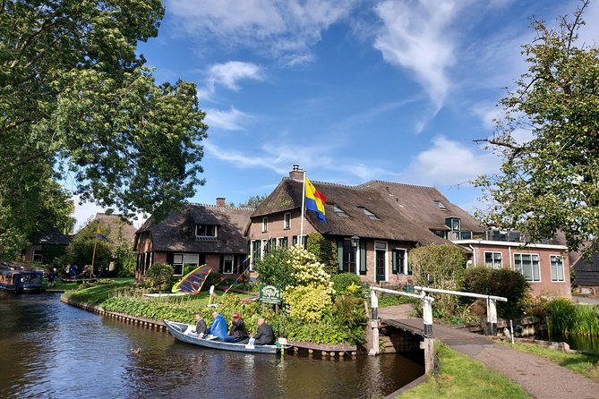 Giethoorn Small-Group Tour from Amsterdam (Max. 8 People) - The private canal boat: your best Giethoorn photos and your calmest views