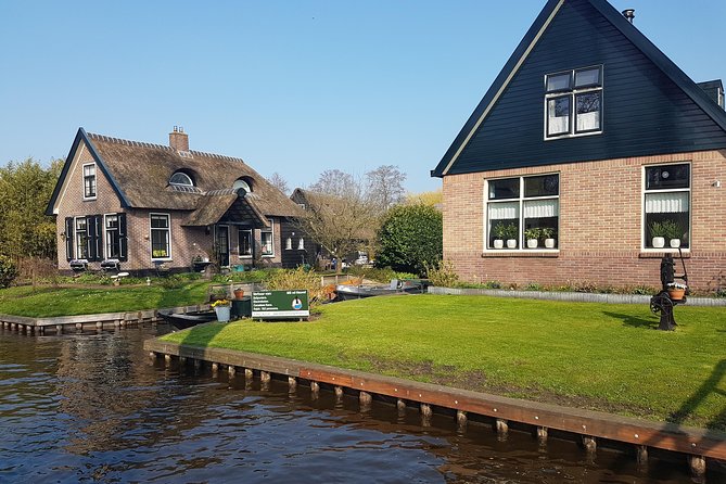 Giethoorn Small-Group Tour from Amsterdam (Max. 8 People) - Amsterdam to Giethoorn: comfortable transfer and built-in context