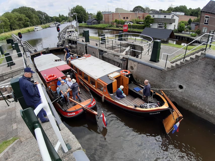 Gouda: Historical Canal Cruise - Price and value: why $18 for 75 minutes can make sense