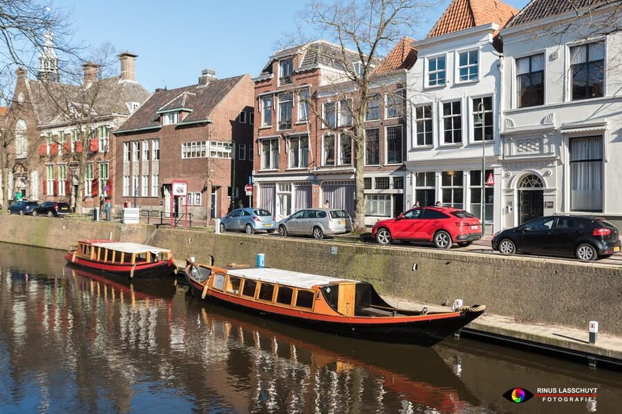 Gouda: Historical Canal Cruise - Small booking tips that prevent frustration