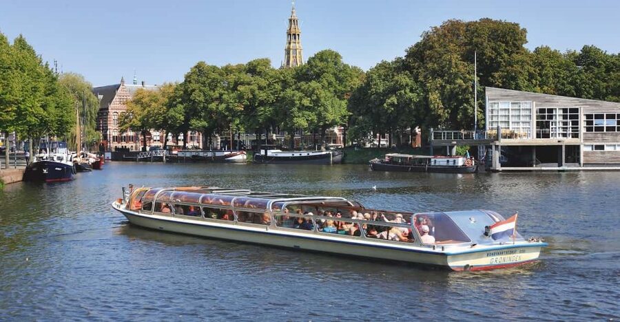 Groningen: City Canal Cruise - Drinks, Snacks, and That Low-Stress Floating Pace