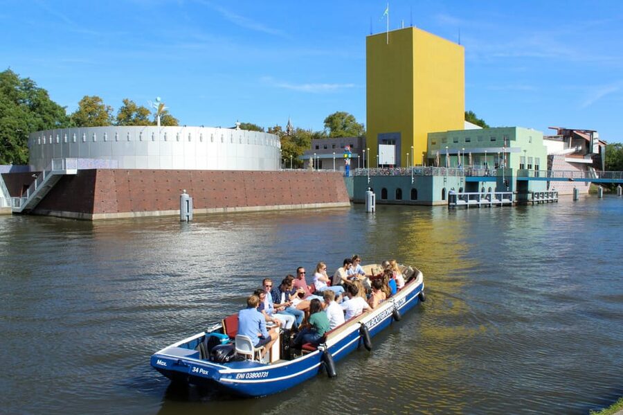 Groningen: Evening Cheese and Wine cruise - Het Verbindingskanaal: The Canal Stretch That Sets the Mood