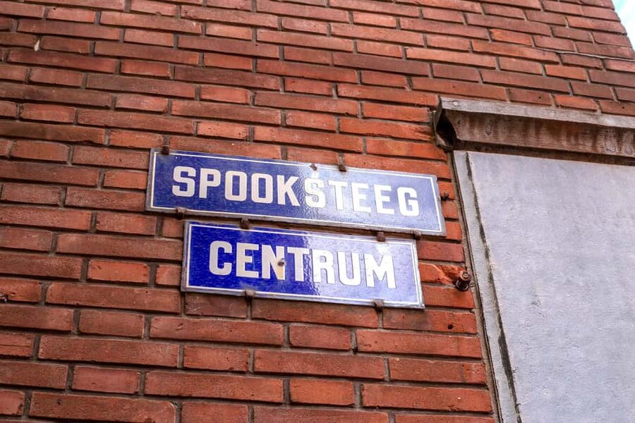 Guided Walking Tour Amsterdam - Dark History & Ghost Stories - Walking from Blauwbrug Into Old Amsterdam’s moral crossroads