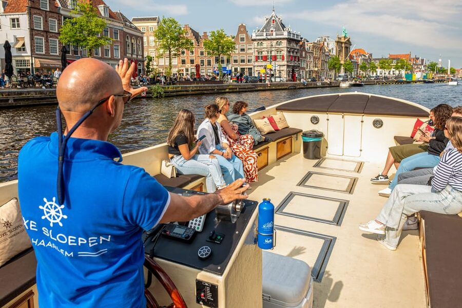Haarlem: Guided Highlights Canal Cruise on Open Boat - Stop By Stop: Waag, Nieuwe Gracht, And Your First Real Views