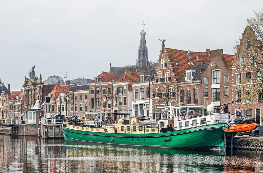 Haarlem Highlights Bike Tour - Getting oriented in Haarlem, fast, by bike