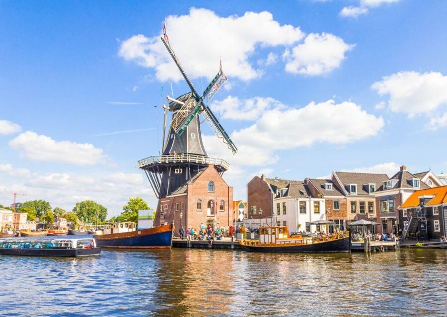 Haarlem: Sightseeing Canal Cruise through the City Center - Why this 50-minute cruise is a smart Haarlem first move