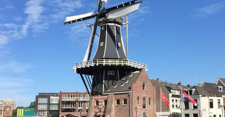 Haarlem: Windmill 'De Adriaan' Guided Tour - Should you book Windmill De Adriaan?