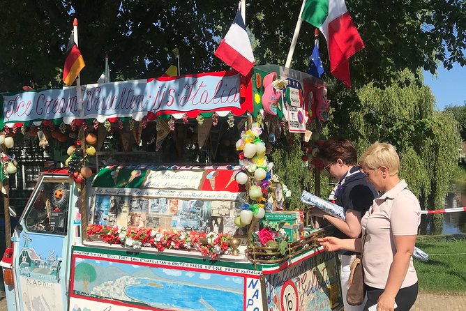 Half-Day Private Guided Sightseeing Tour of Zaanse Schans - A Storybook Windmill Village Close to Amsterdam