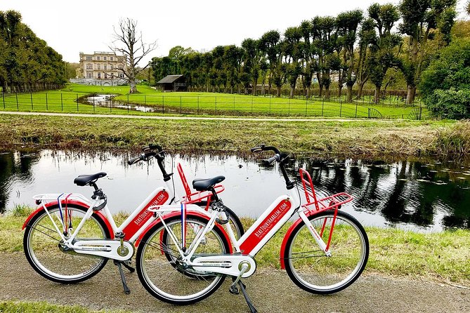 Highlight Bike Tours Haarlem - Group size and the guide experience: up to 12 people, real conversation