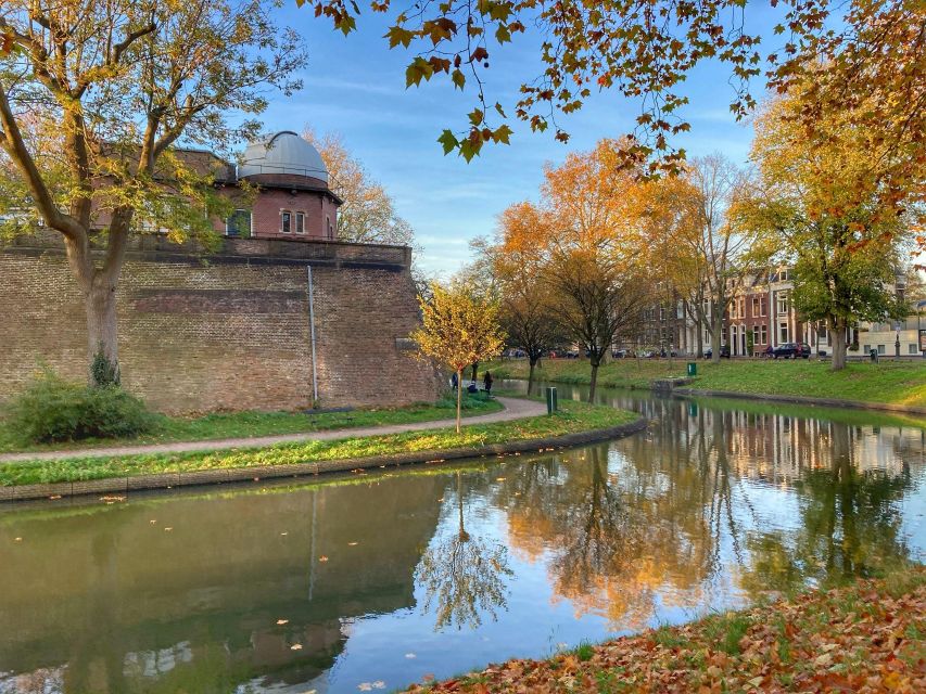 Historical Utrecht: Private Walking Tour with a Local Guide - Golden Age Utrecht, explained street by street in 1.5 hours