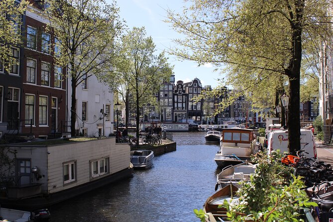 History & culture tour in Amsterdam with a local - Nieuwmarkt: the Waag, guilds, and the dancing houses