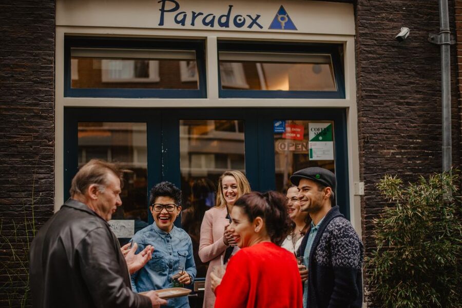 Humans of Amsterdam - Small group cultural walking tour - Getting oriented at Homomonument, near Anne Frank House
