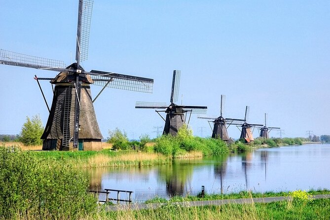 Kinderdijk Windmills and Delft Small-Group Tour from Amsterdam - Small-Group Size and Your Guide, Why the Day Feels Smoother