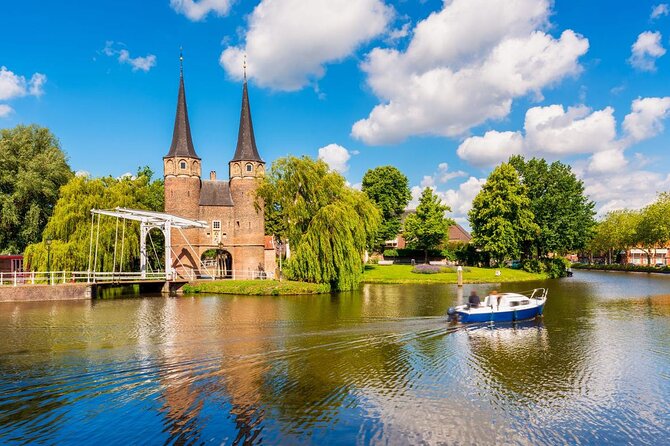 Kinderdijk Windmills and Delft Small-Group Tour from Amsterdam - Price and Value at About $300, What You’re Getting for the Money