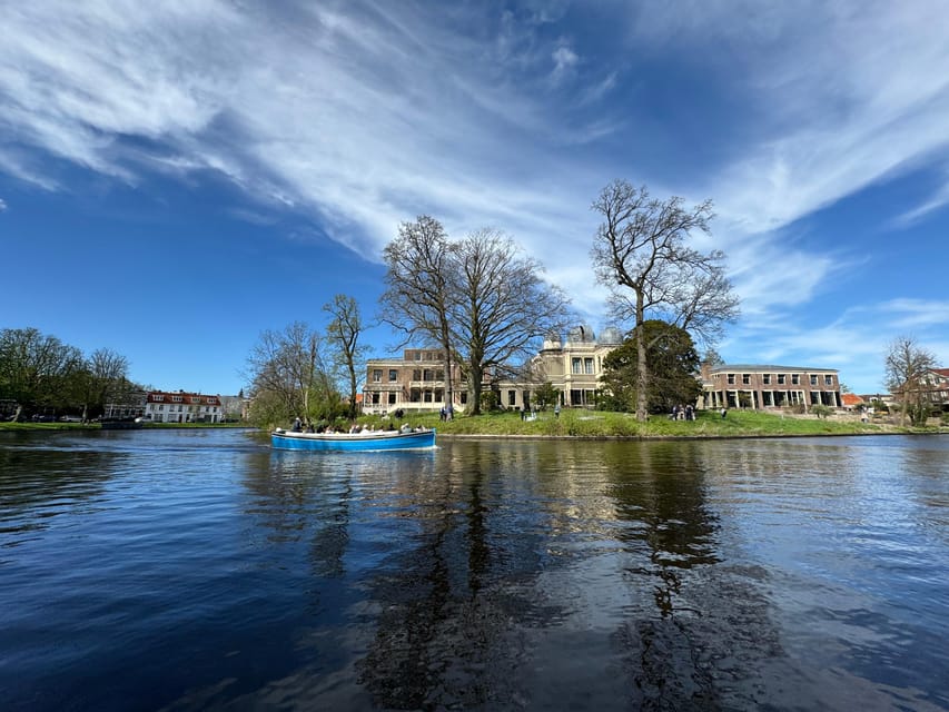 Leiden: Cruise through the Historic City Center with Guide - Price and value for a 50-minute guided Leiden intro