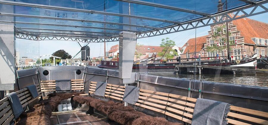 Leiden: Cruise through the Historic City Center with Guide - Who this tour suits best (and who might want a different plan)