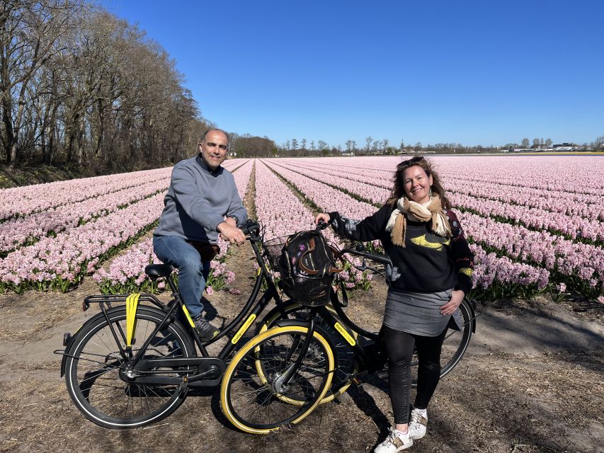 Lisse: Enjoy the Tulip Fields by Bike with a Local Guide! - Meeting at Restaurant Hanami, getting gear, and managing the ride pace
