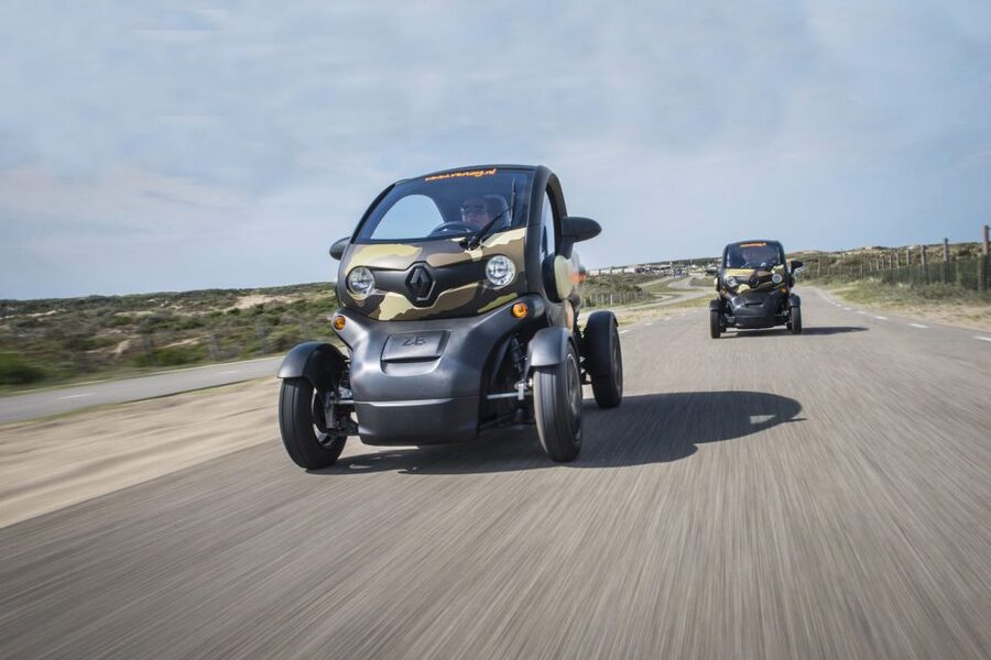 Lisse: Self-Drive Electric Car Dune and Beach Audio Tour - The Renault Twizy experience, 2 seats, and the 30 km GPS route