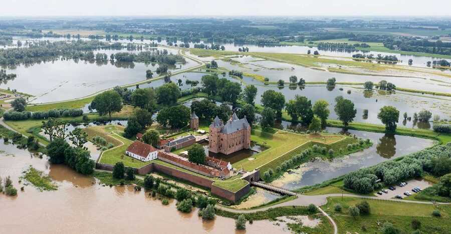 Loevestein Castle Entry Ticket - The Hugo de Groot story: where the book chest legend lives