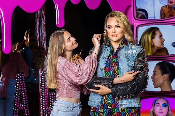 Madame Tussauds Amsterdam Admission Ticket - Your self-paced walk through film, music, Marvel, fashion, sport and royals