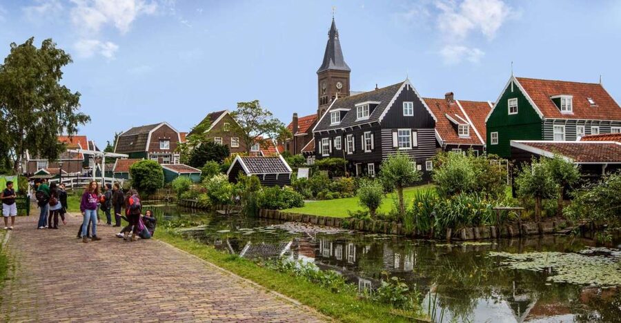 Marken, Volendam and Edam: Private Full-Day Tour - A Dutch countryside day shaped by water, fishing, and cheese
