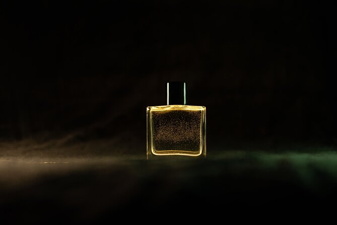 Perfumery Exploration Workshop in Groningen - Sixty Minutes of Ingredient Exploration: Smell, Sort, Explain