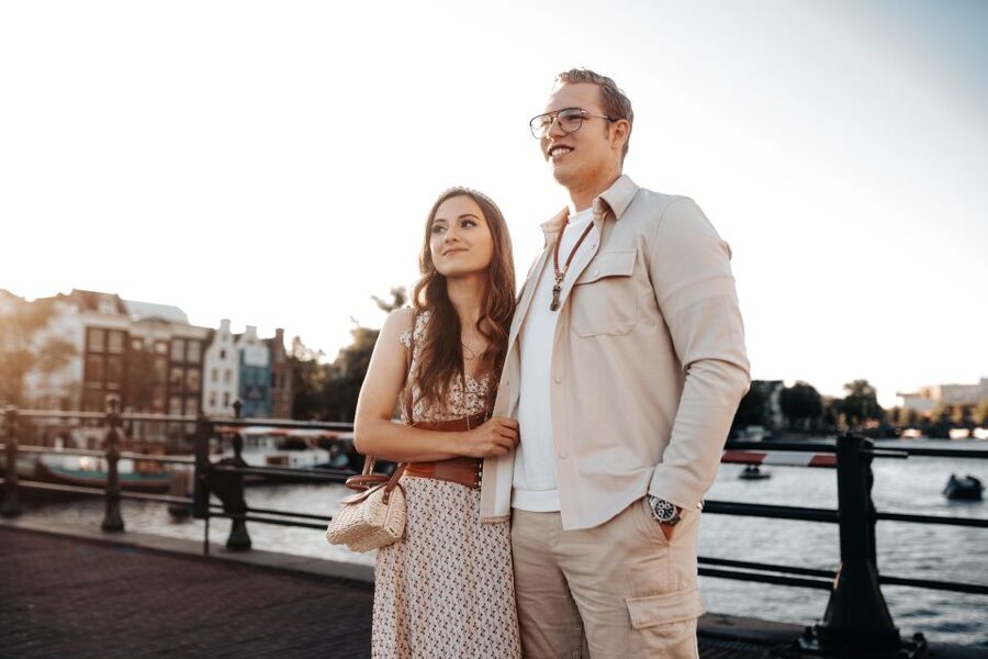 Premium Romantic Photoshoot Experience for Couples - Couples Photoshoot in Amsterdam’s 9 Straatjes: why it’s worth your time