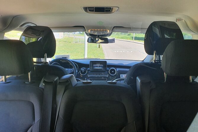 Private Airport Transfer to or from Schiphol Airport - From Amsterdam to the Airport: More Than a Ride, It’s Check-In Time You Can Actually Use