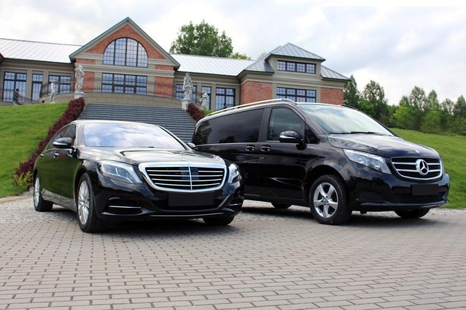Private Amsterdam Departure Transfer to AMS Schiphol Airport - Price and value: what you pay for, and why it can beat last-minute transport