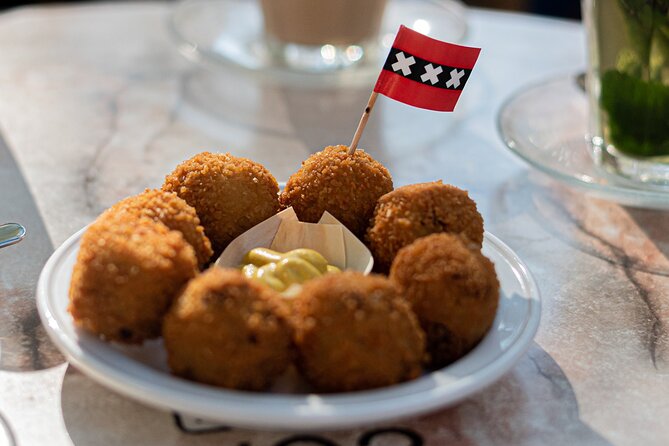 Private Amsterdam Red Light District and Food Tour (TOP RATED) - Walking the Red Light District Sights: Old Church, Chinatown, and the Narrowest Street