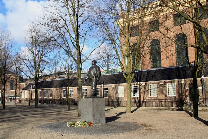 Private Amsterdam WW2 walking tour - Why a private WW2 walking tour makes sense in Amsterdam