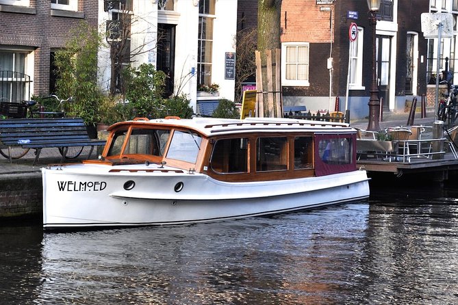 Private Champagne Canal Cruise in Amsterdam - Meeting Point and How to Keep the Start Stress Free