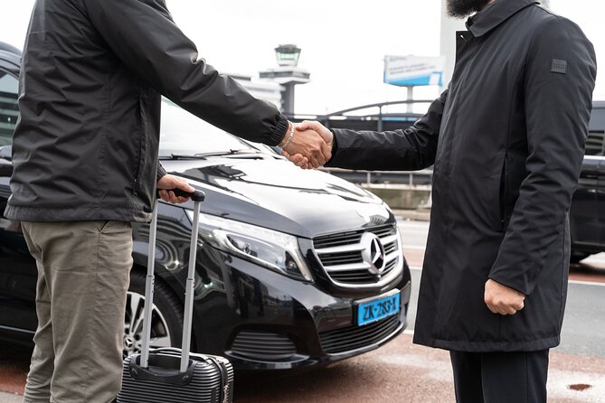 Private Taxi Airport Transfer to or from Schiphol Airport (AMS) - Key things to know before you go