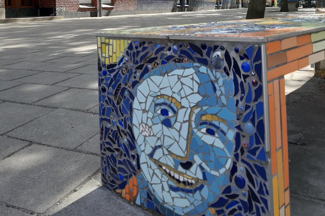 Private Tour: Anne Frank Walking Tour of Amsterdam - Coffee or tea and the upside of not rushing