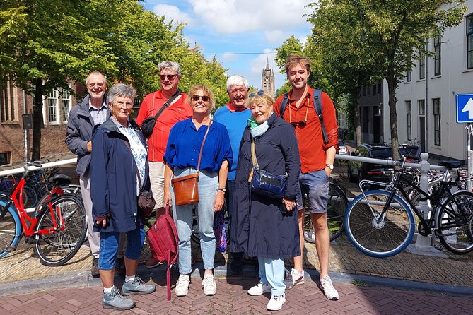 Private Walking Tour of Delft: Dive into the Dutch Golden Age - Market Square and the New Church: royal burials and a tower that earned attention