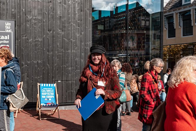 Private Walking Tour through Leeuwarden - The walking rhythm: quick stops plus story moments