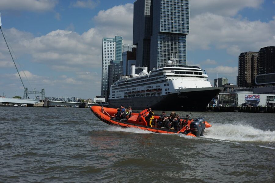 RIB Speedboat Sightseeing Cruise - Should you book the RIB Speedboat Sightseeing Cruise?