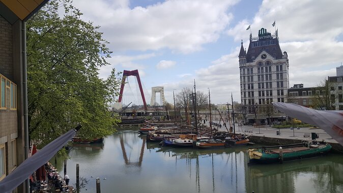 Rotterdam 2-Hour Walking Tour | Discover The City With A Local - Grote of Sint-Laurenskerk: history you can see with your own eyes