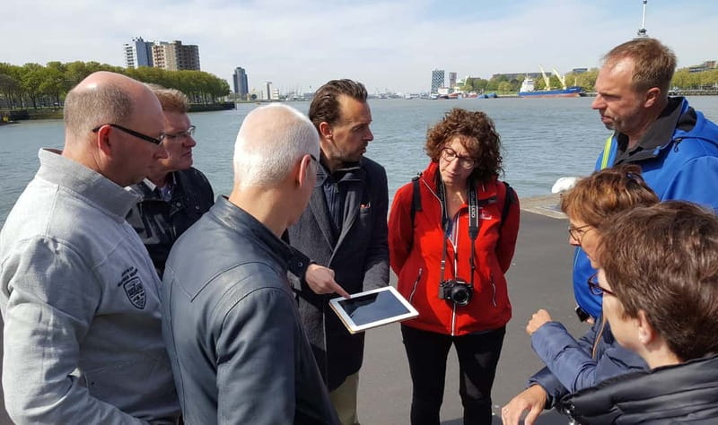 Rotterdam: City Highlights Guided Bike Tour - Why Rotterdam by bike works so well (and why 2.5 hours is a sweet spot)