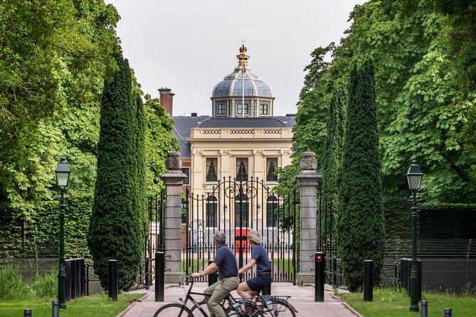 Rotterdam, Delft and The Hague Guided Tour from Amsterdam - How the Amsterdam canal cruise voucher fits in after the day trip