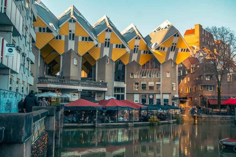 Rotterdam: Highlights, Gems, Architecture & History Walk - The 2-hour vs 3-hour choice, what changes on the longer walk