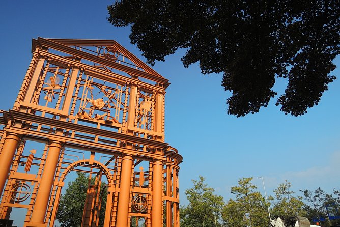 Rotterdam Highlights & Spies: Interactive City Game - Rotterdam spy clues on your phone, from Centraal to Spanjaardsbrug