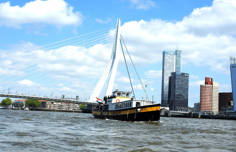 Rotterdam: Pub Cruise with Drinks and Bites - Who This Pub Cruise Works Best For (and Who Should Skip It)