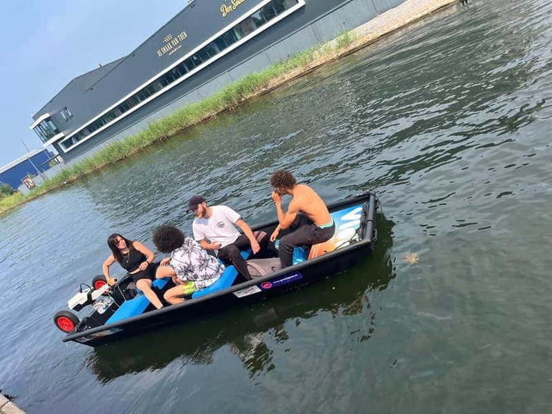 Self-Guided Electric Boat Rental - Bringing your dog on the e-boat (and keeping it calm)