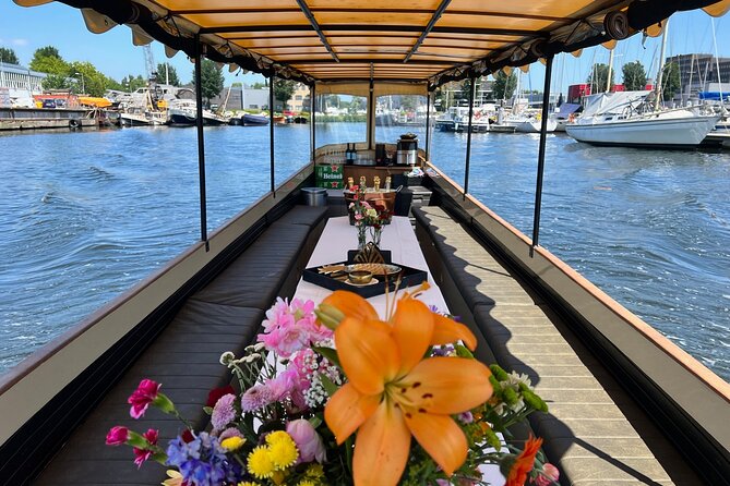 Small-Group Luxury Canal Cruise with Local Skipper - Stop by Stop: What You’ll See and Why It Matters