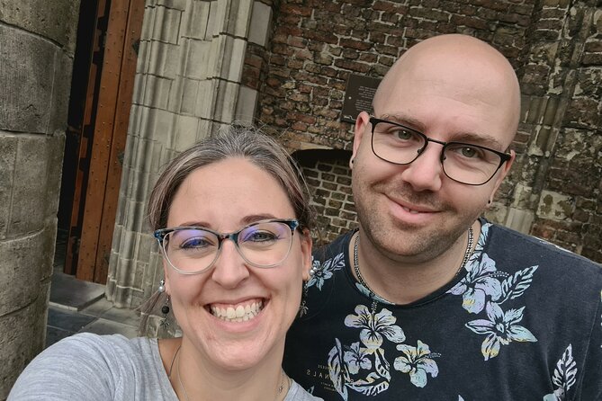 The Blue's Clues in Delft Exploration Game and Tour - Vermeer Centrum Delft and the Prinsenhof, two stops with serious personality