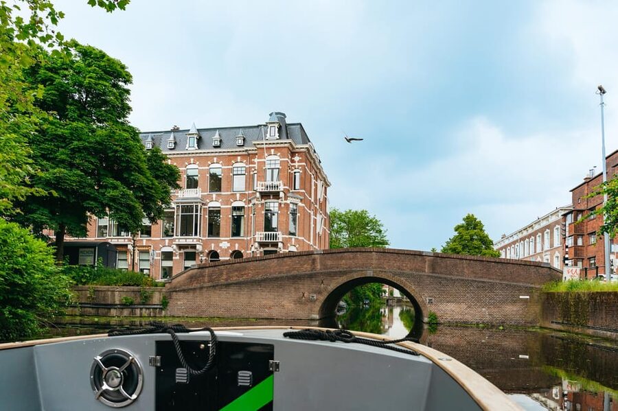 The Hague: Canal Cruise - Bring the right mindset, not complicated expectations